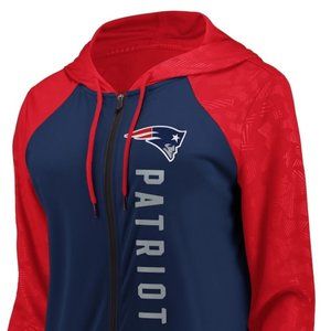 New England Patriots Fanatics Women's Forever Fan Logo Full-Zip Hoodie NWT